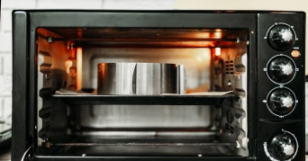 Nahaufnahme eines Minibackofen